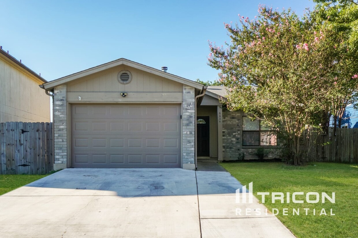 Primary Photo - 6854 Eden Grove Dr