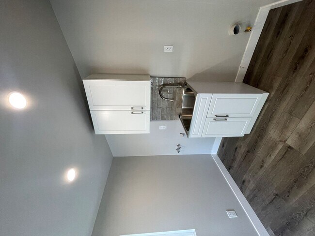 Foto del edificio - BRYAN