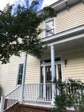 Building Photo - 1601 Lincoln St