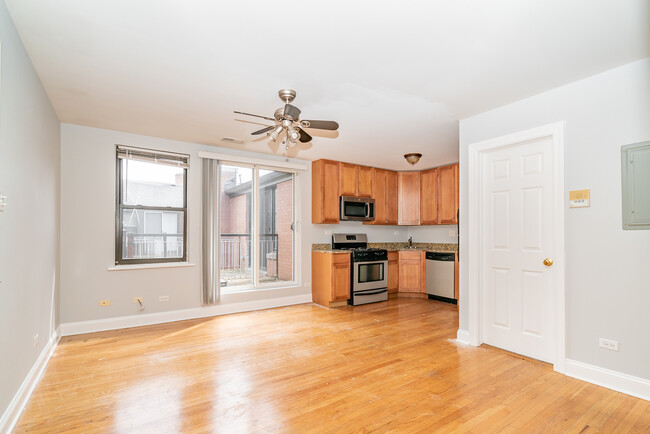 Foto del edificio - 7334 N Winchester Ave