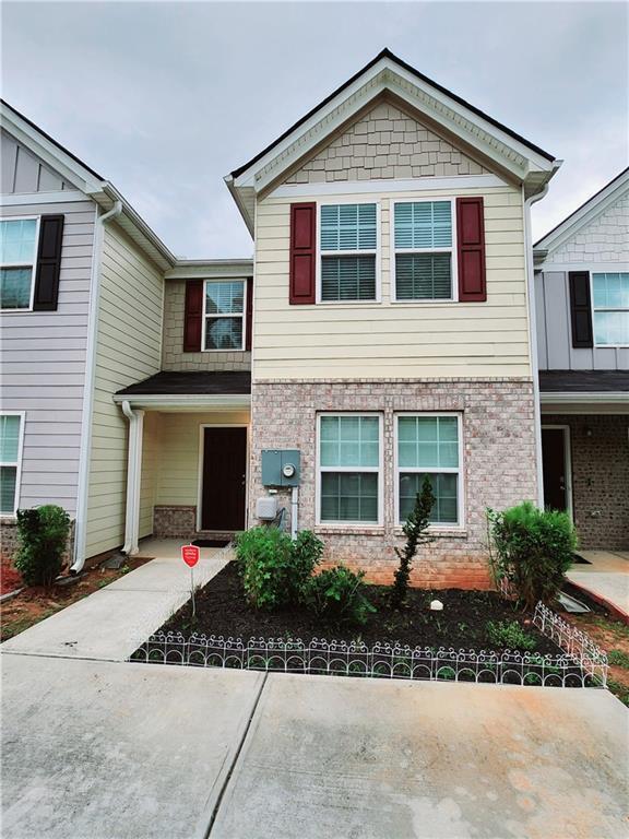 Building Photo - 2533 Piering Dr
