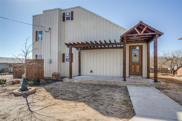 Building Photo - 513 S Ostrom Ave