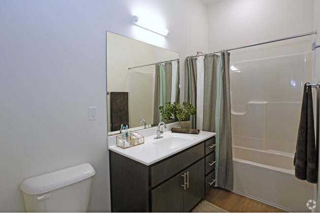 2BR, 2BA - Bathroom - 217 South Neil