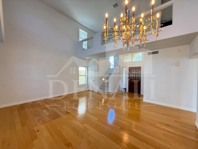Building Photo - 14204 N 100th Pl