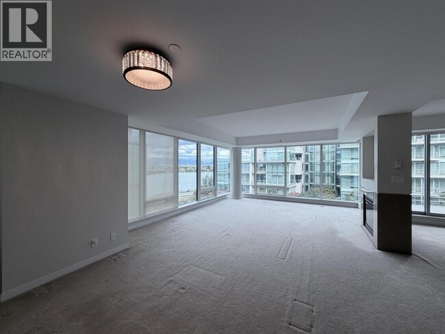 Building Photo - 5151 Brighouse Way