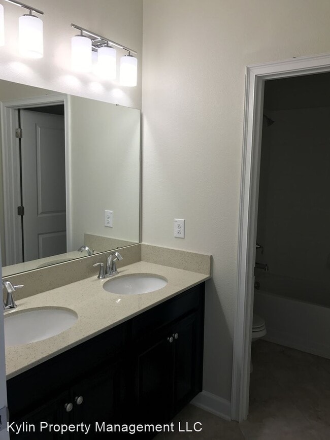 Building Photo - 4 br, 3 bath House - 10130 Storey Grove Way