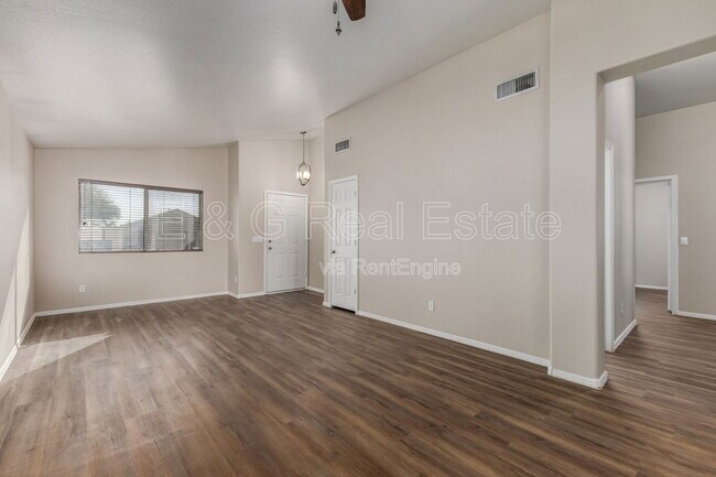 Foto del edificio - 13842 W Bola Dr