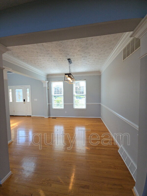 Building Photo - 6545 Farmbrook Court