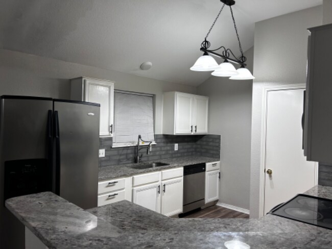 Building Photo - 7721 Wolverine Dr