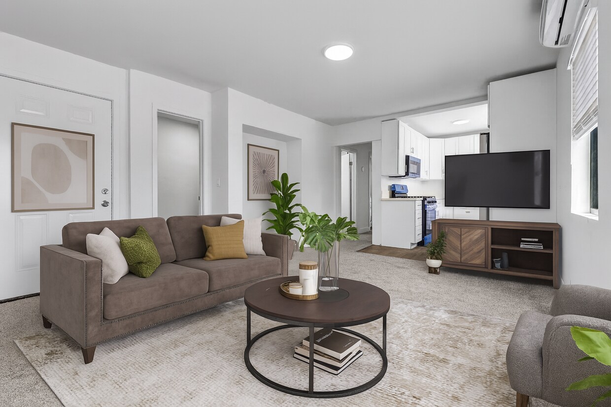 Photo - 2625 San Marino St, Los Angeles, CA 90006