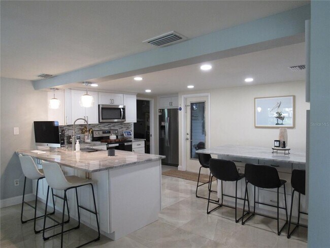 Building Photo - 2650 Society Dr