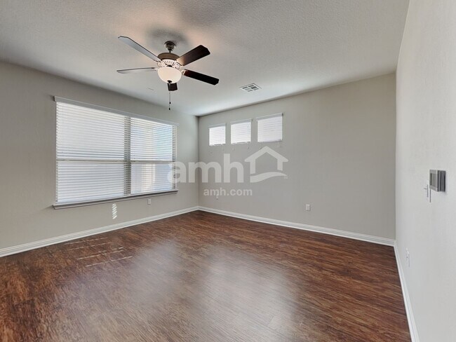 Building Photo - 8012 Turnberry Ln