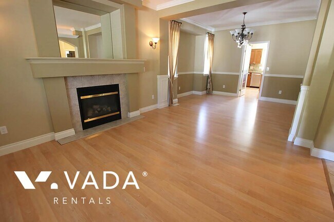 Photo du bâtiment - 11622 Creekside St