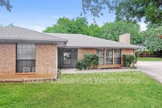 Building Photo - 7527 Windhaven Rd