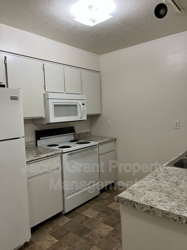 Foto del edificio - 635 Hoopes Avenue