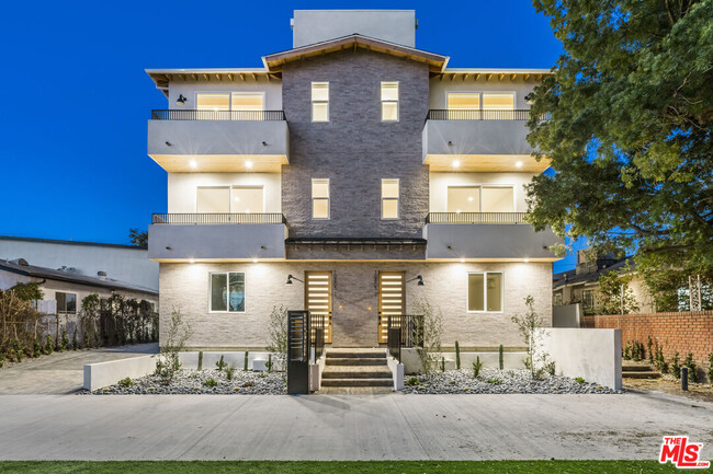 Foto del edificio - 10807 Morrison St