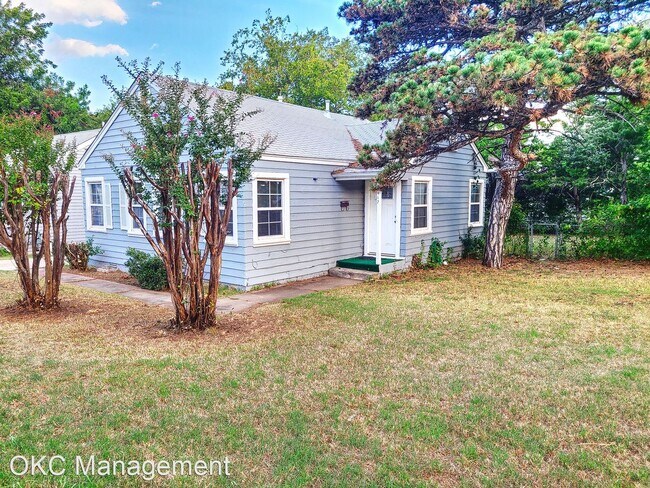 Building Photo - 2 br, 1 bath House - 2417 NW 36th Terr