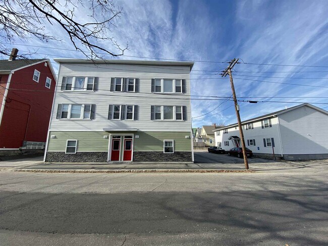 Building Photo - 135 Second St