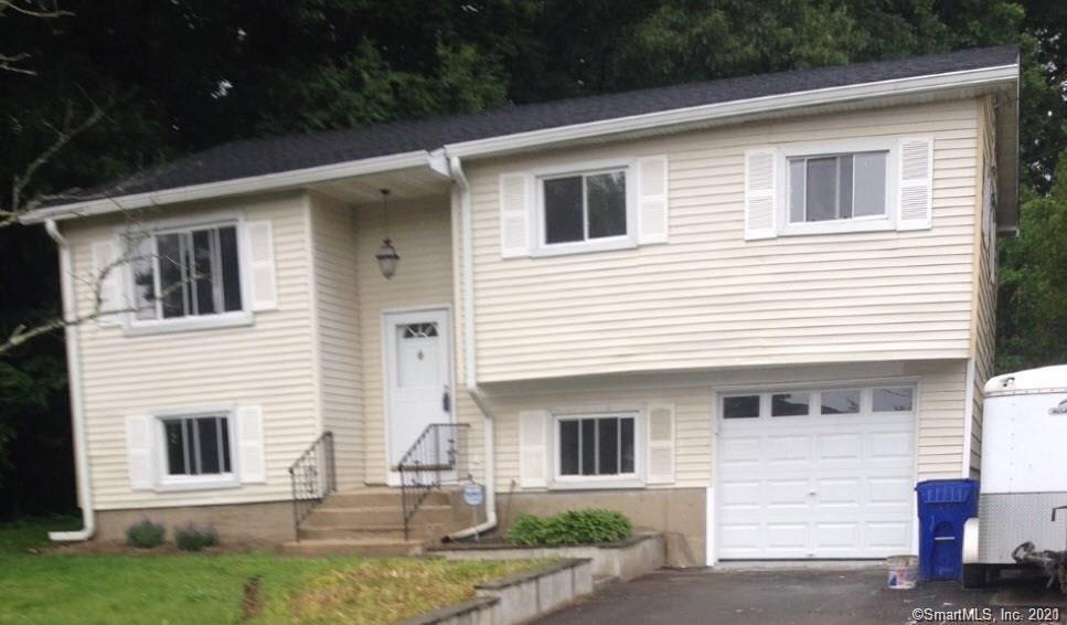 Primary Photo - 27 Marlin Dr