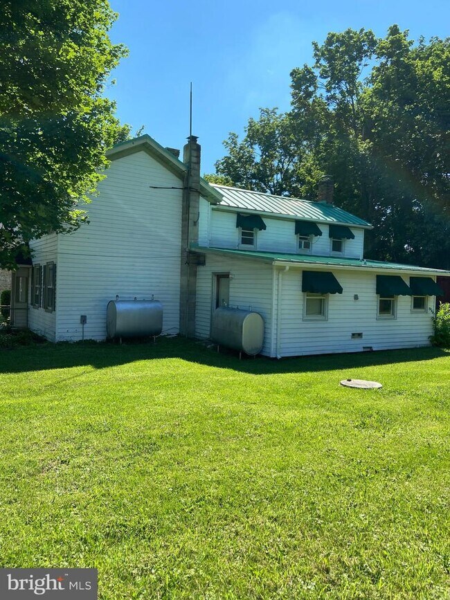 Building Photo - 2309 Butler Rd