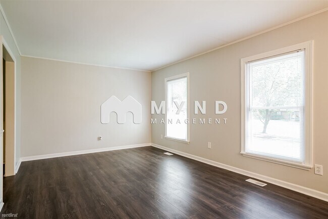 Building Photo - 4 br, 2.5 bath House - 3113 Comstock Rd