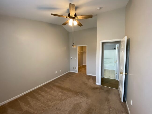 Building Photo - 124 Bertram Dr
