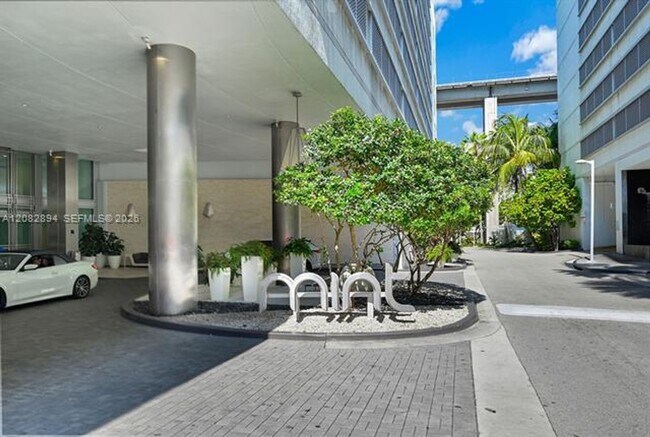 Foto del edificio - 92 SW 3rd St