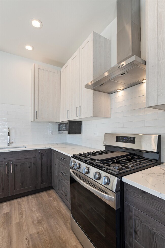 Foto del edificio - 2833 N Whipple St