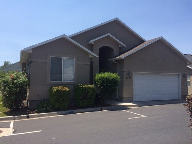 Building Photo - 1444 E 1300 S