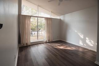 Foto del edificio - 8505 Parkfield Dr