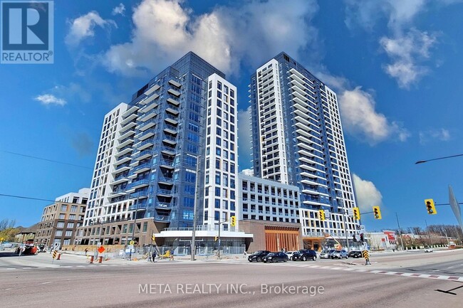 Building Photo - 7950-7950 Bathurst St