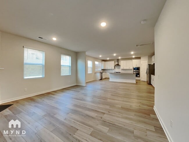 Building Photo - 603 Snapdragon Ln