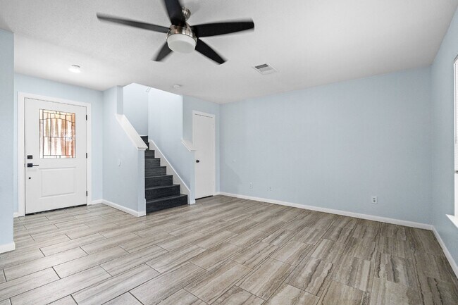 Building Photo - 16074 Walnut Creek Dr, San Antonio, TX 78247