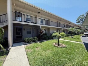 Building Photo - 2621 Woodgate Ln
