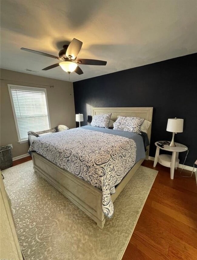 Foto del edificio - 9630 13th Bay St