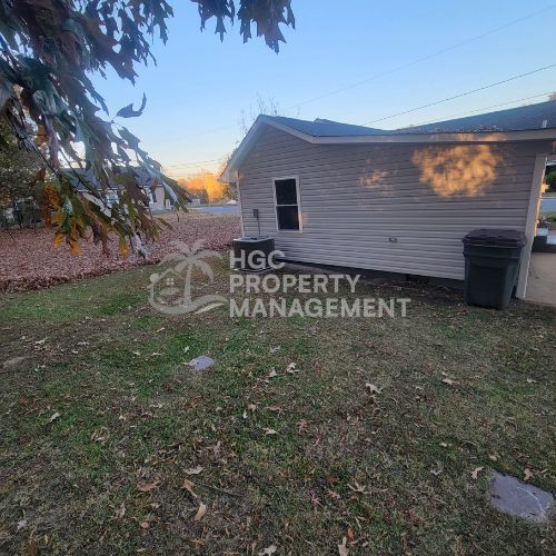 Foto del edificio - 1004 Ware St