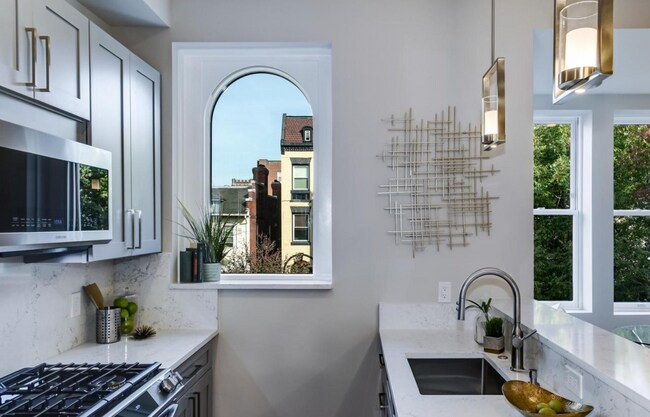 Foto del edificio - 1444 Harvard St NW