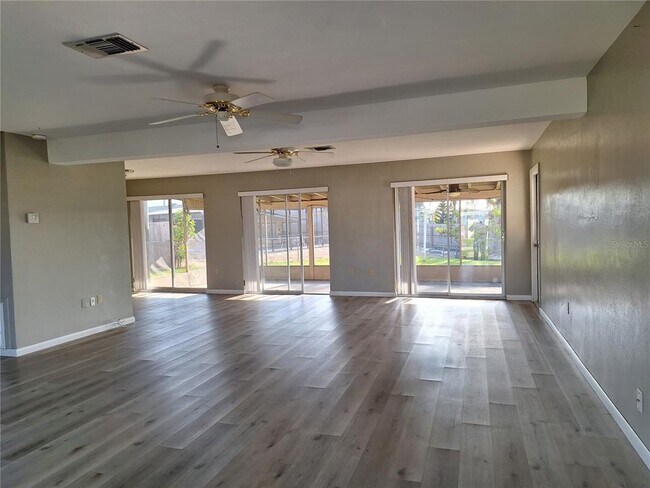 Building Photo - 545 Dalton Blvd