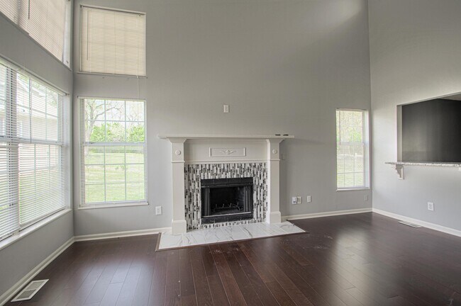 Building Photo - 11701 Corrington Ave