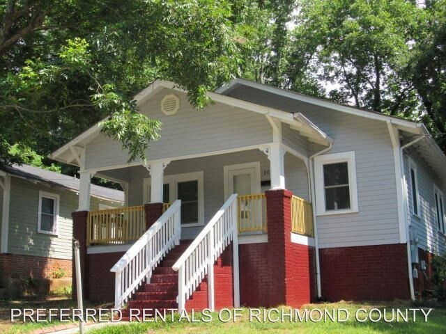 Foto principal - 208 Robinson St