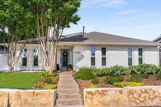 Building Photo - 1236 Richland Oaks Dr