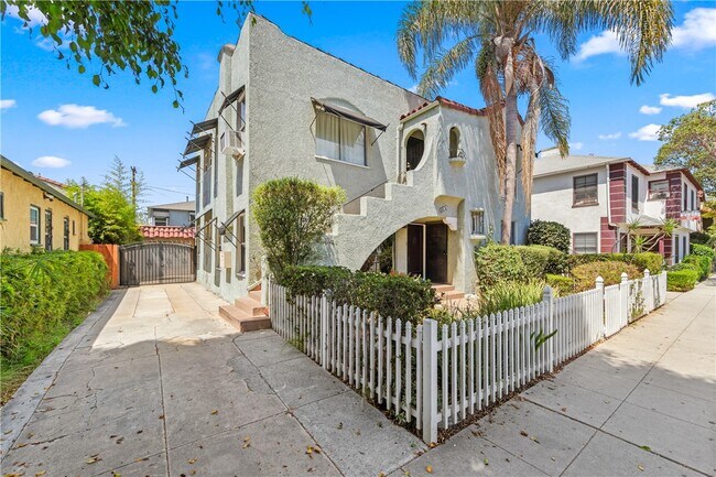 Foto del edificio - 2109 Chestnut Ave