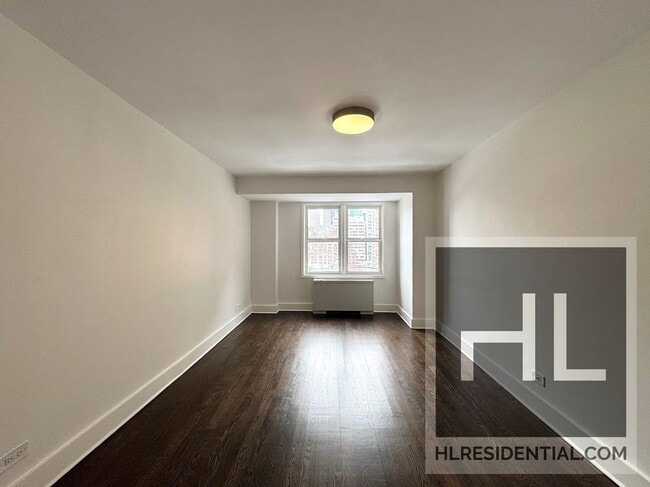 Building Photo - EAST 63 STREET