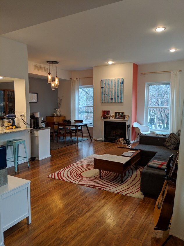 Main living space - 1119 Pine St