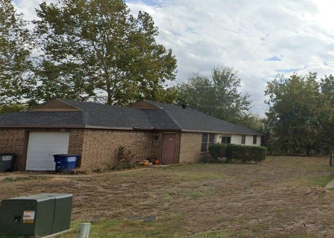 Building Photo - 123 Prairie Creek Cir