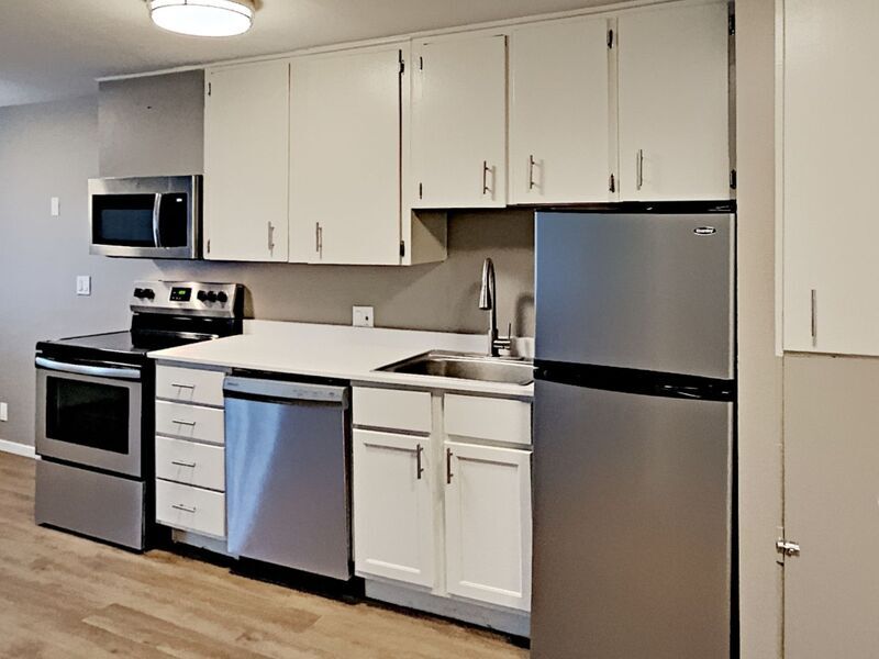 102 Summit Ave N Unit 6, Kent, WA 98030 Condo for Rent in Kent, WA