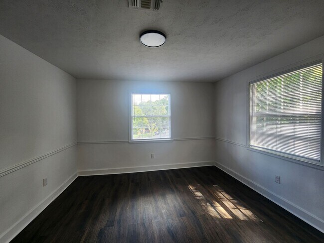 Foto del edificio - 3809 18th Ave