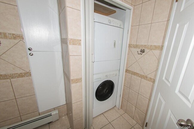 Foto del edificio - 8 N Perkins Ave