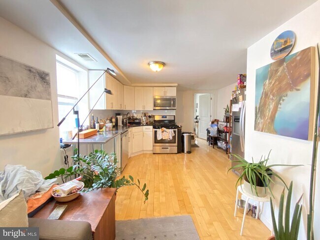 Foto del edificio - 2031 E Susquehanna Ave