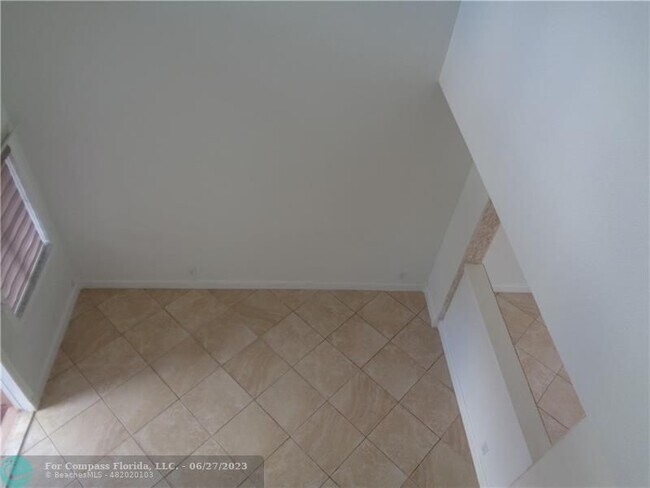 Foto del edificio - 11379 NW 34th Pl